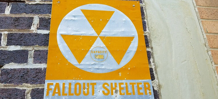 Nuclear Fallout, schron, atak atomowy
